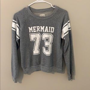 Billabong sweatshirt